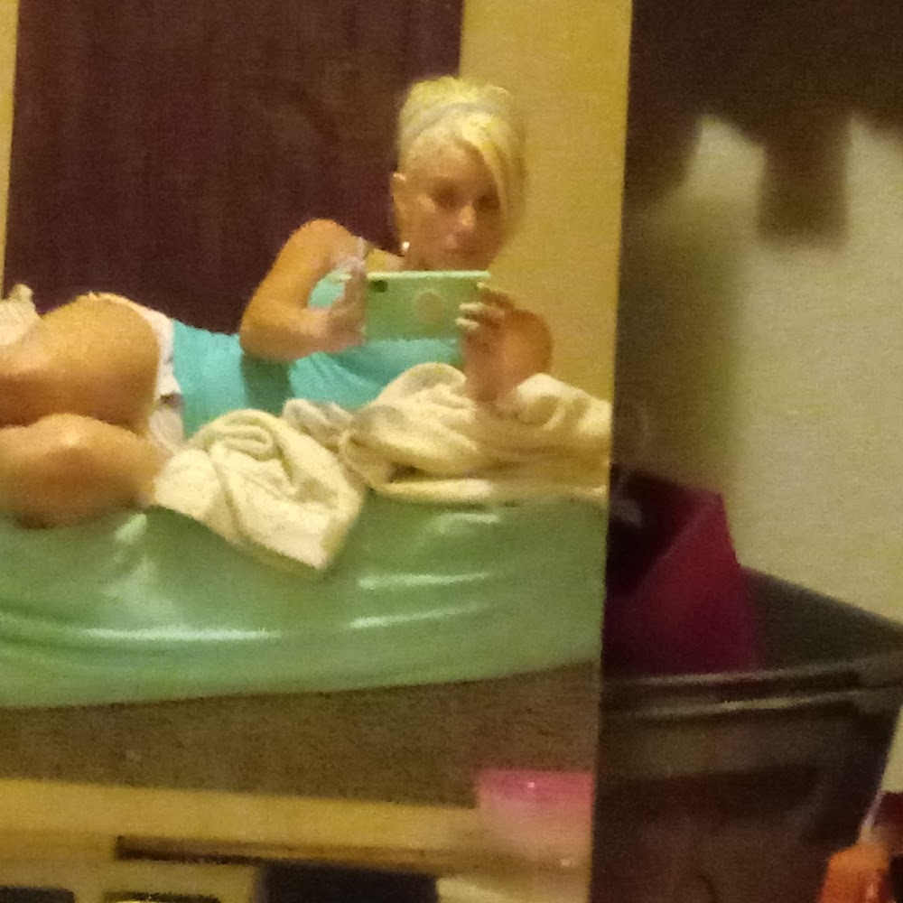 Meet your Posher, Hilllary